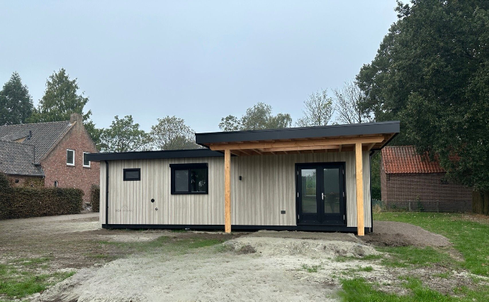 Model Drift - zijkant met logo-2.webp