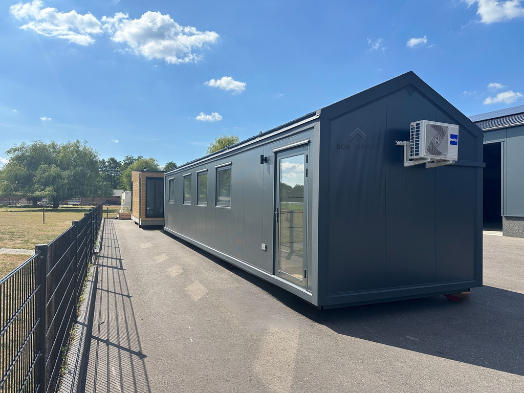 Model Reef - zijkant 2 met logo..webp