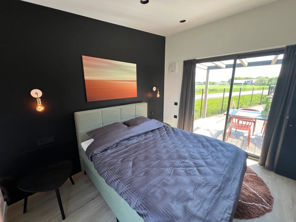 Model Crystal -15.jpeg.webp