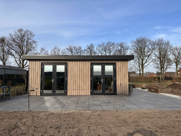 Model Rosewood in Prinsenbeek
